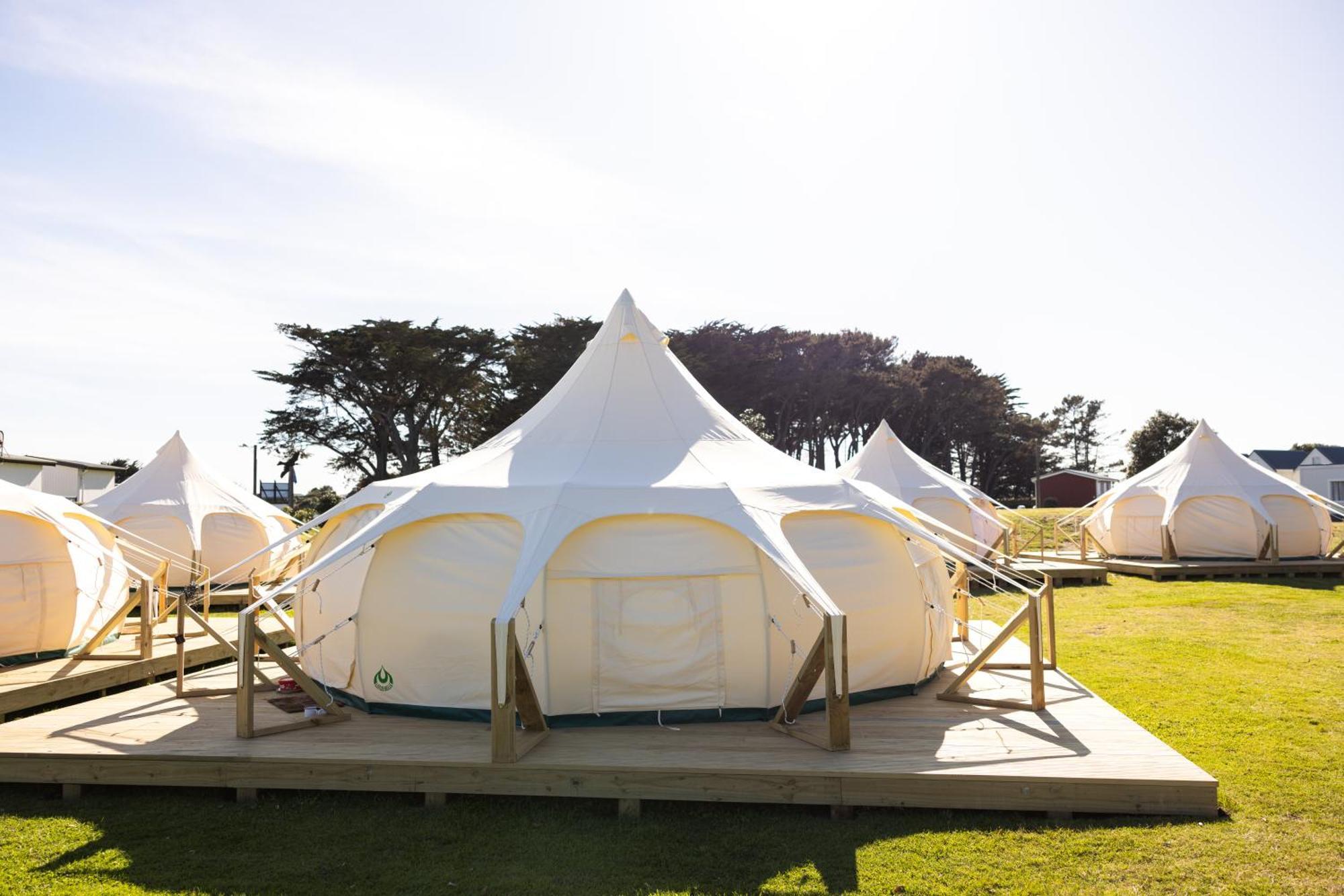 Foxton Beach Holiday Park Bagian luar foto