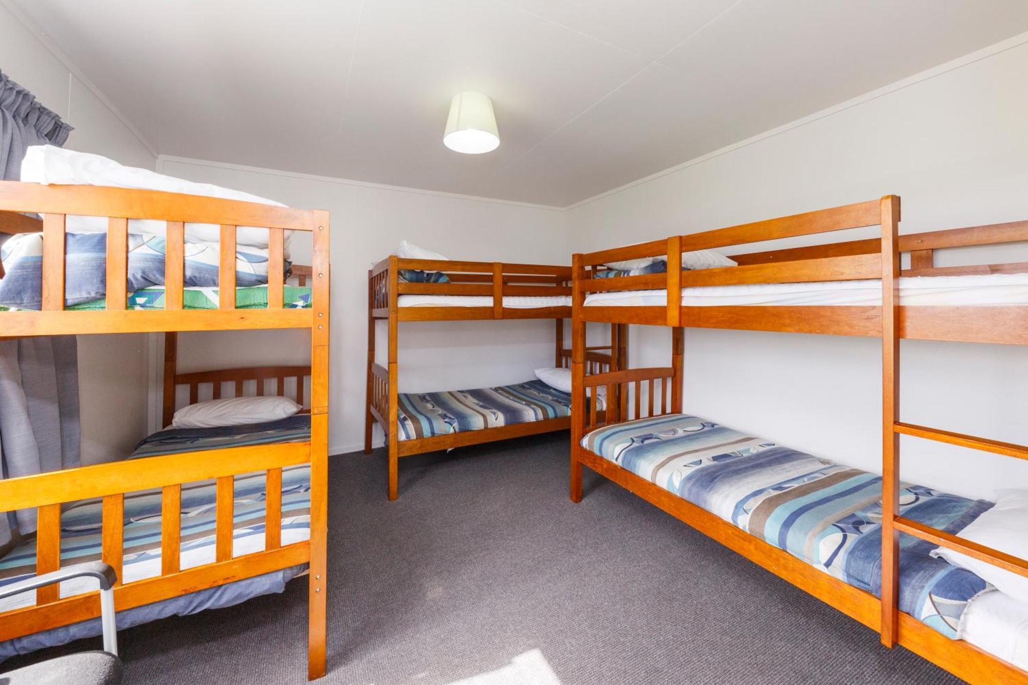 Foxton Beach Holiday Park Bagian luar foto